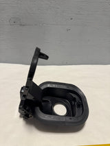 2018-2024 Traverse Non Electric Latching Fuel Tank Filler Pipe Housing With Hinge OEM