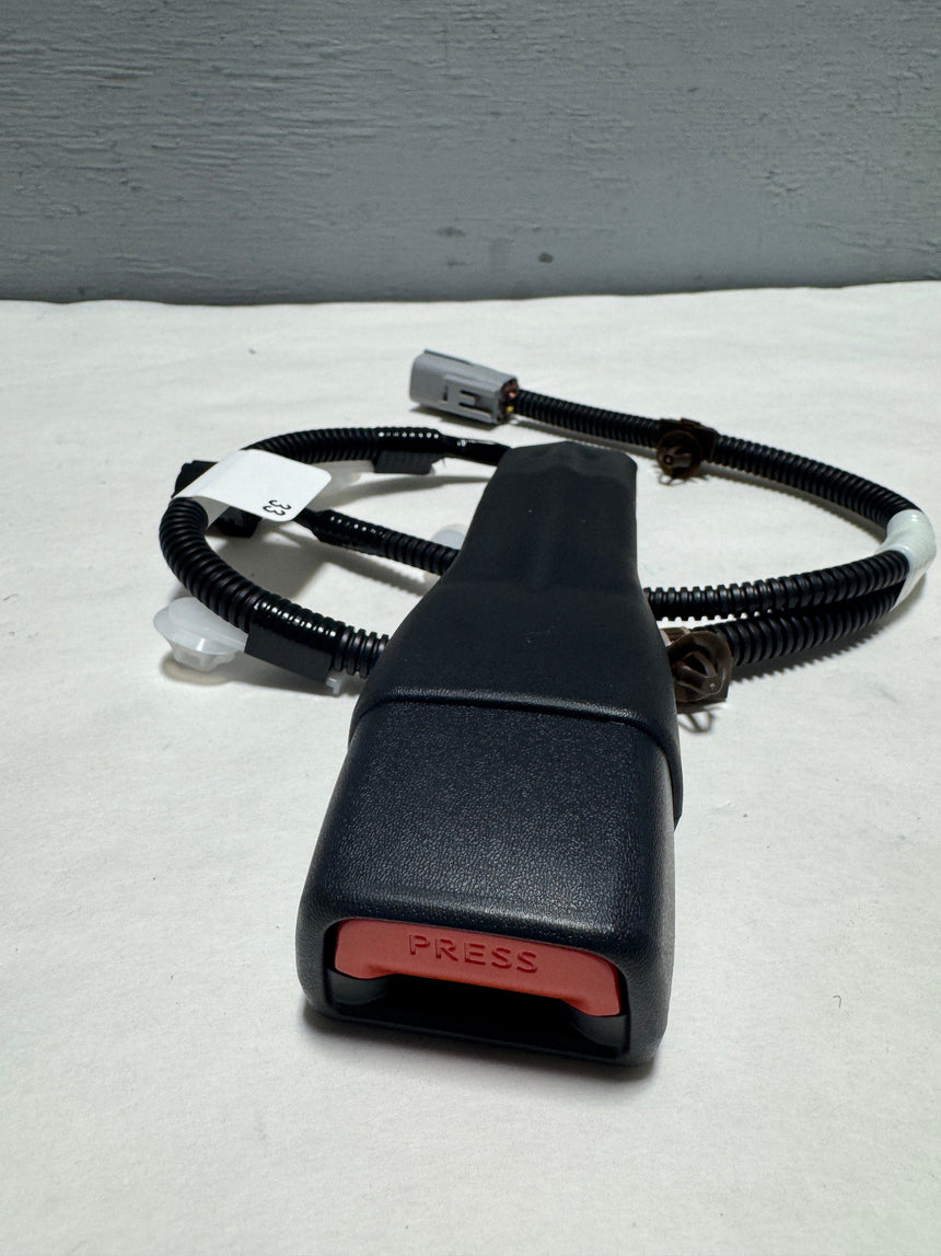 2018-2024 North American Production Camry Driver Seat Belt Buckle OEM Not For Japan Built