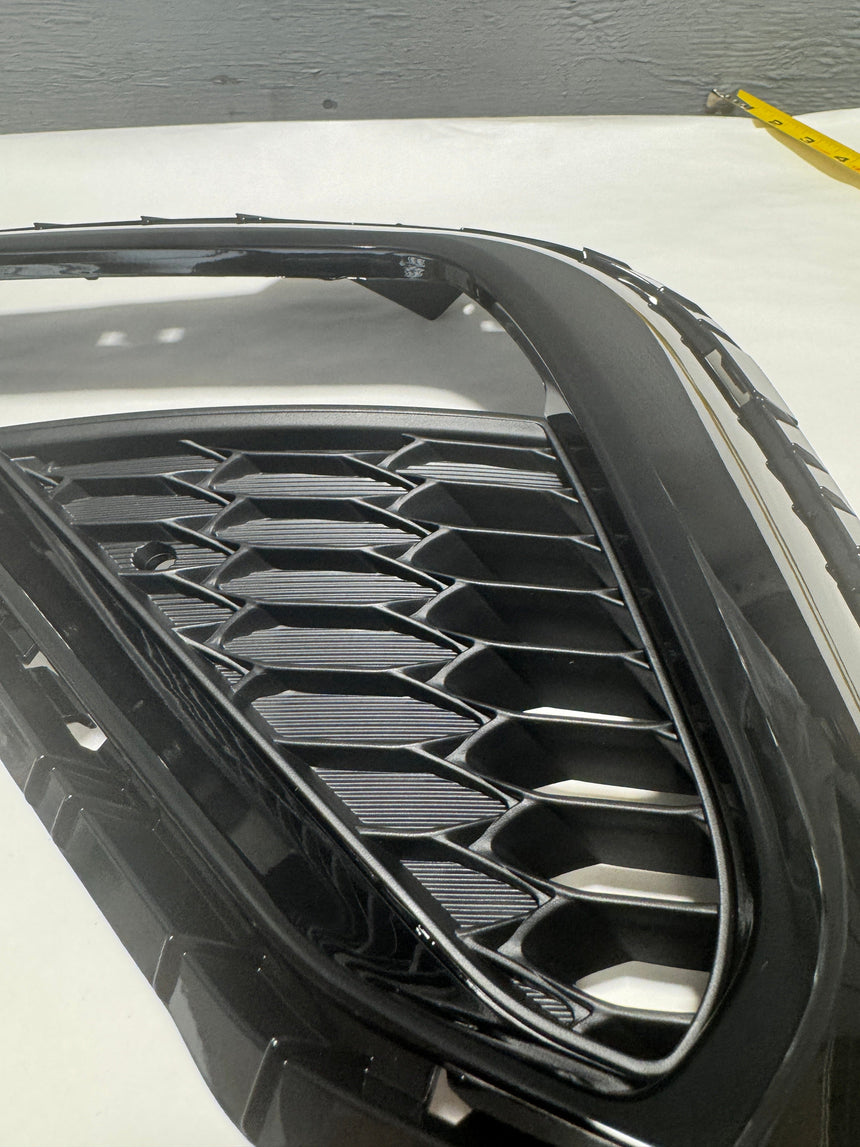 2019-2020 Kia Optima Front Driver Side Fog Light Trim Bezel OEM