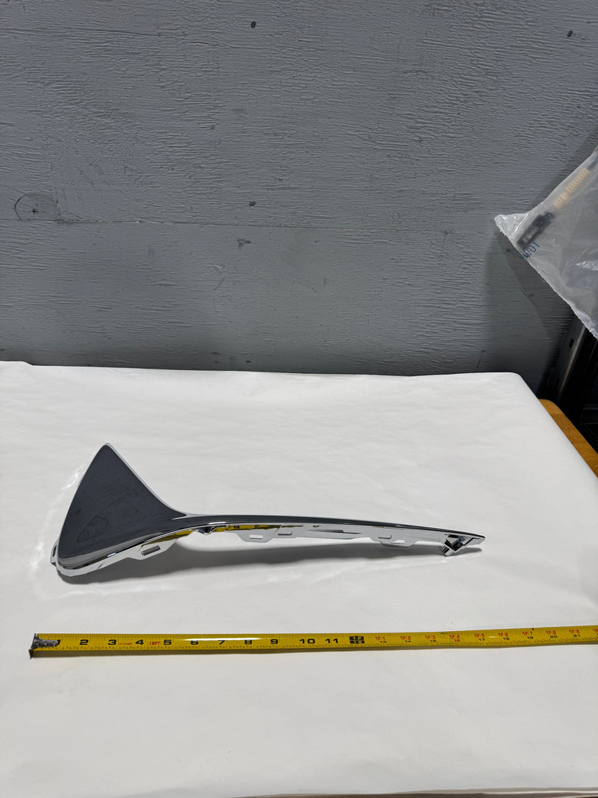2019-2021 Acura RDX Front Passenger Side Chrome Trim Bezel Not For A-Spec