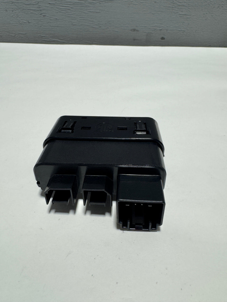 2019-2021 Dodge Ram 1500 DT Media Hub USB Port OEM Genuine New