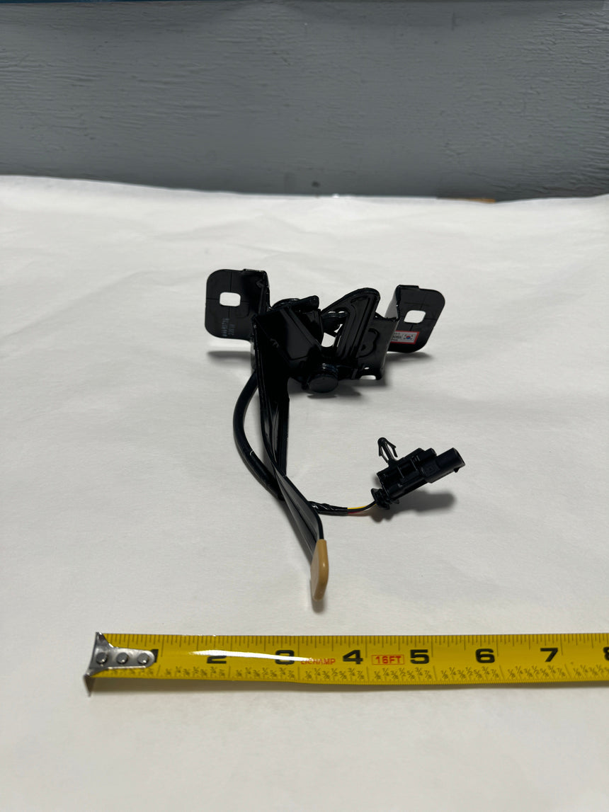 2019-2024 Chevrolet Equinox Hood Latch Lock With Wire and Plug Genuine OEM