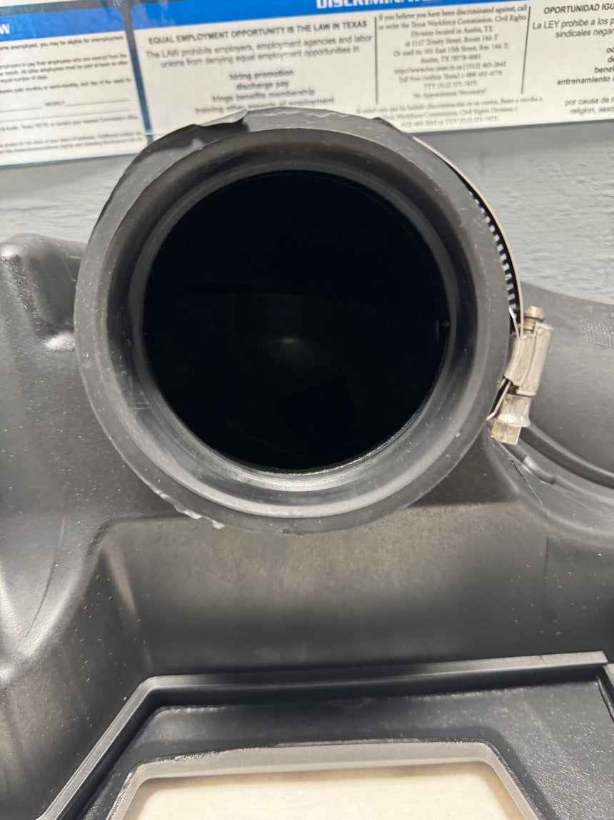 2019-2025 Silverado Sierra 1500 5.3 Engine Air Intake Outlet Duct OEM