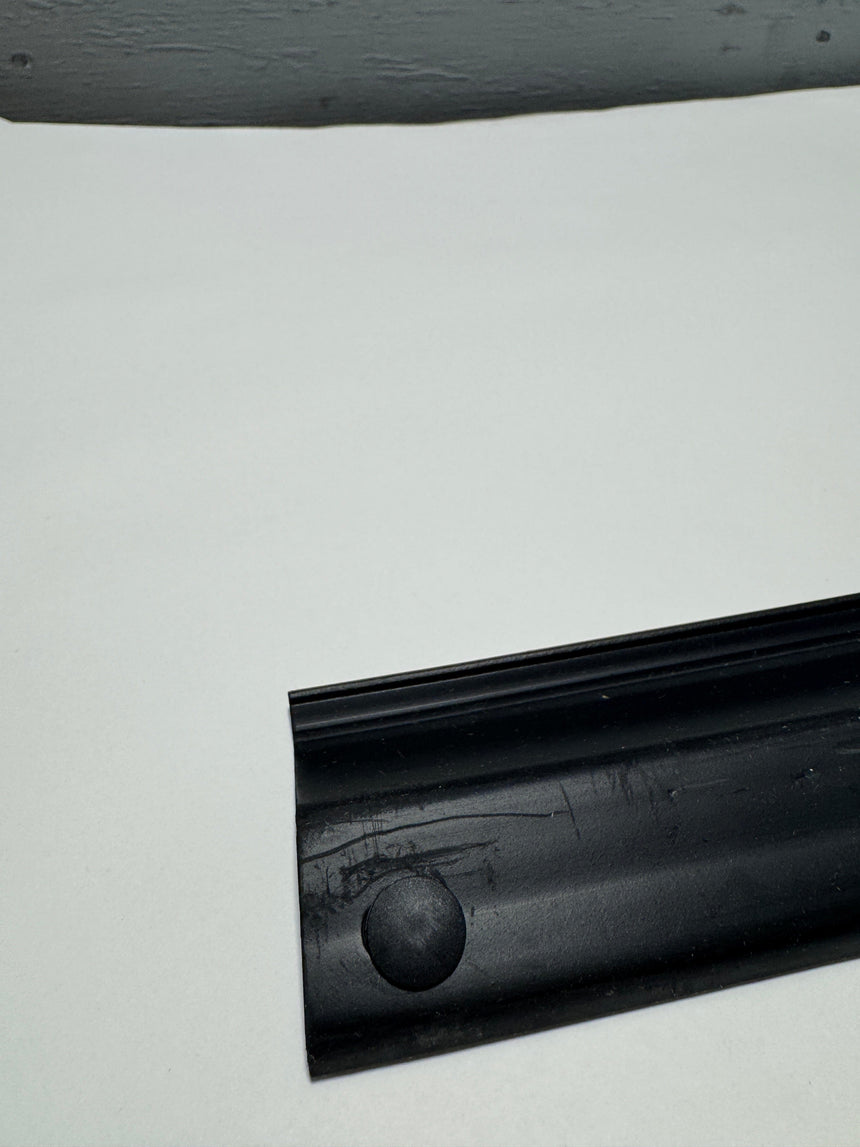 2019-2024 Buick Enclave Liftgate Upper Weatherstrip Seal OEM