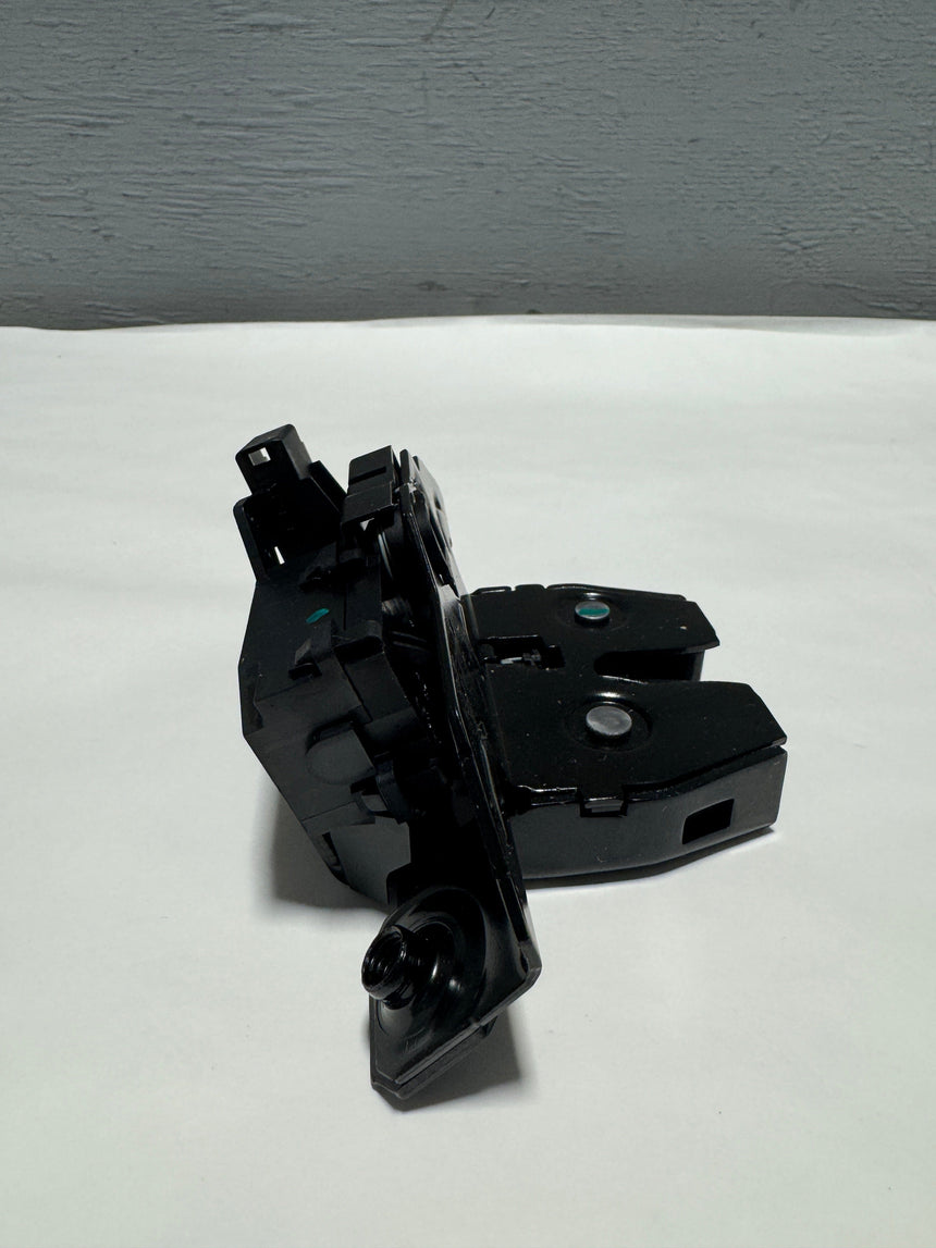 2019-2024 Chevrolet Bolt Liftgate Latch OEM