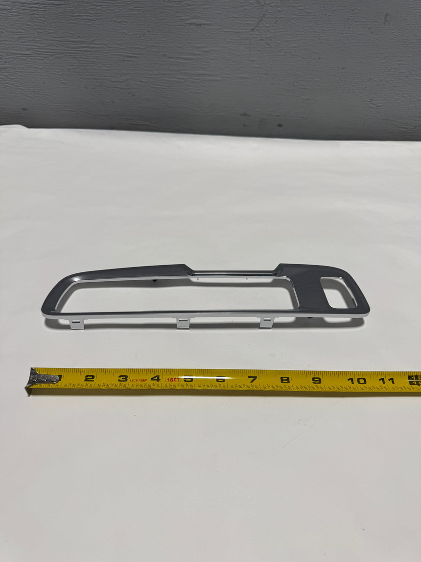 2019-2024 Chevrolet Equinox Center Console Shifter Trim Bezel OEM