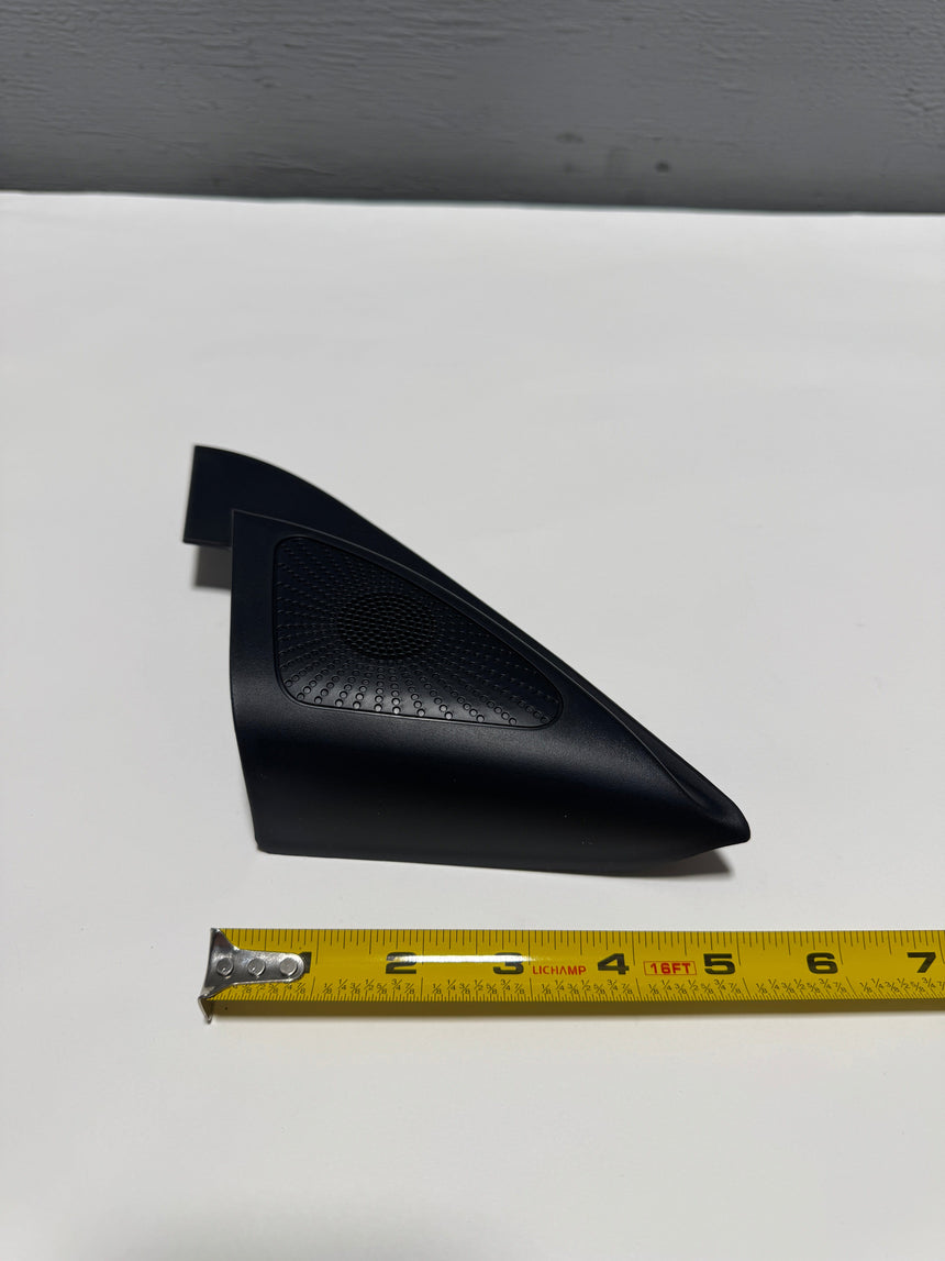 2019-2024 Kia Forte Passenger Front Door Corner Trim W/ Tweeter Genuine