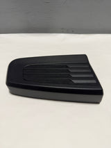 2019-2025 Silverado Sierra (1) Oval Step Bar End Cap Pass Front / Drvr RR