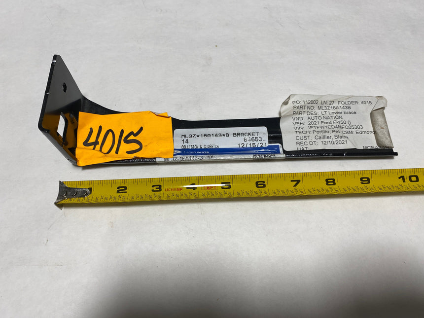 2020-2021 Ford F-150 Driver Side Lower Front Fender Brace Bracket