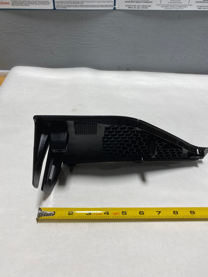2020-2024 Ford Escape Panoramic Roof Driver Side Roof Drip Molding Hinge Cap