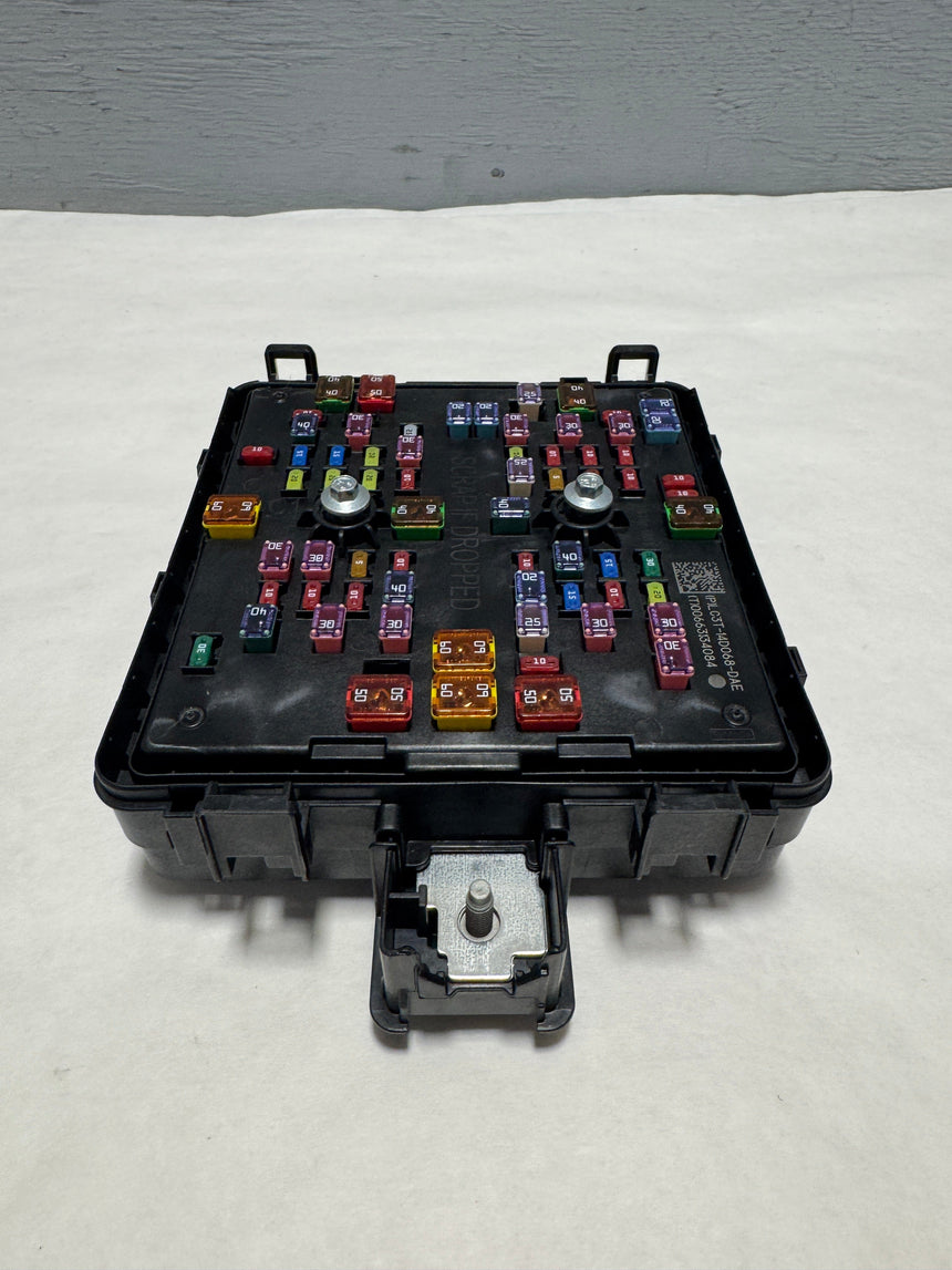 2020-2022 Ford F-250 F-350 6.2 7.3 Gas Engine Fuse Panel Relay Box Under Hood