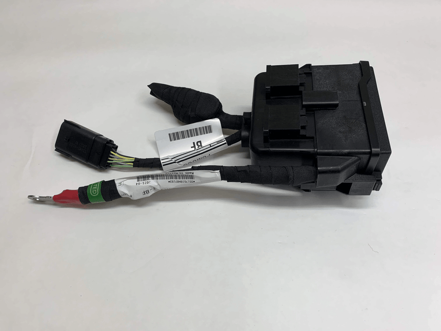 2020-2022 Ford Super Duty F-250 F-350 Upfitter Fuse & Relay Panel