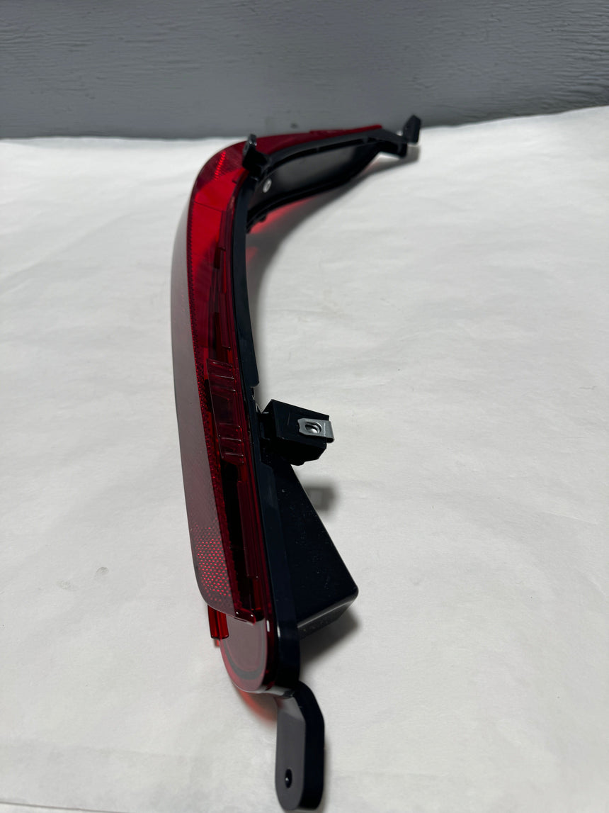 2020-2025 Cadillac XT6 Passenger Side Rear Reflector OEM