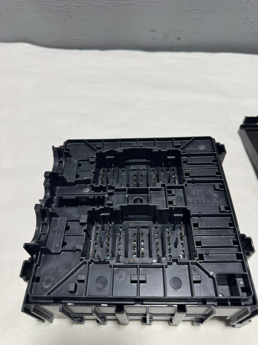 OEM Loaded Fuse Box for 2021-2025 Ford E-350 Van 7.3L Gas