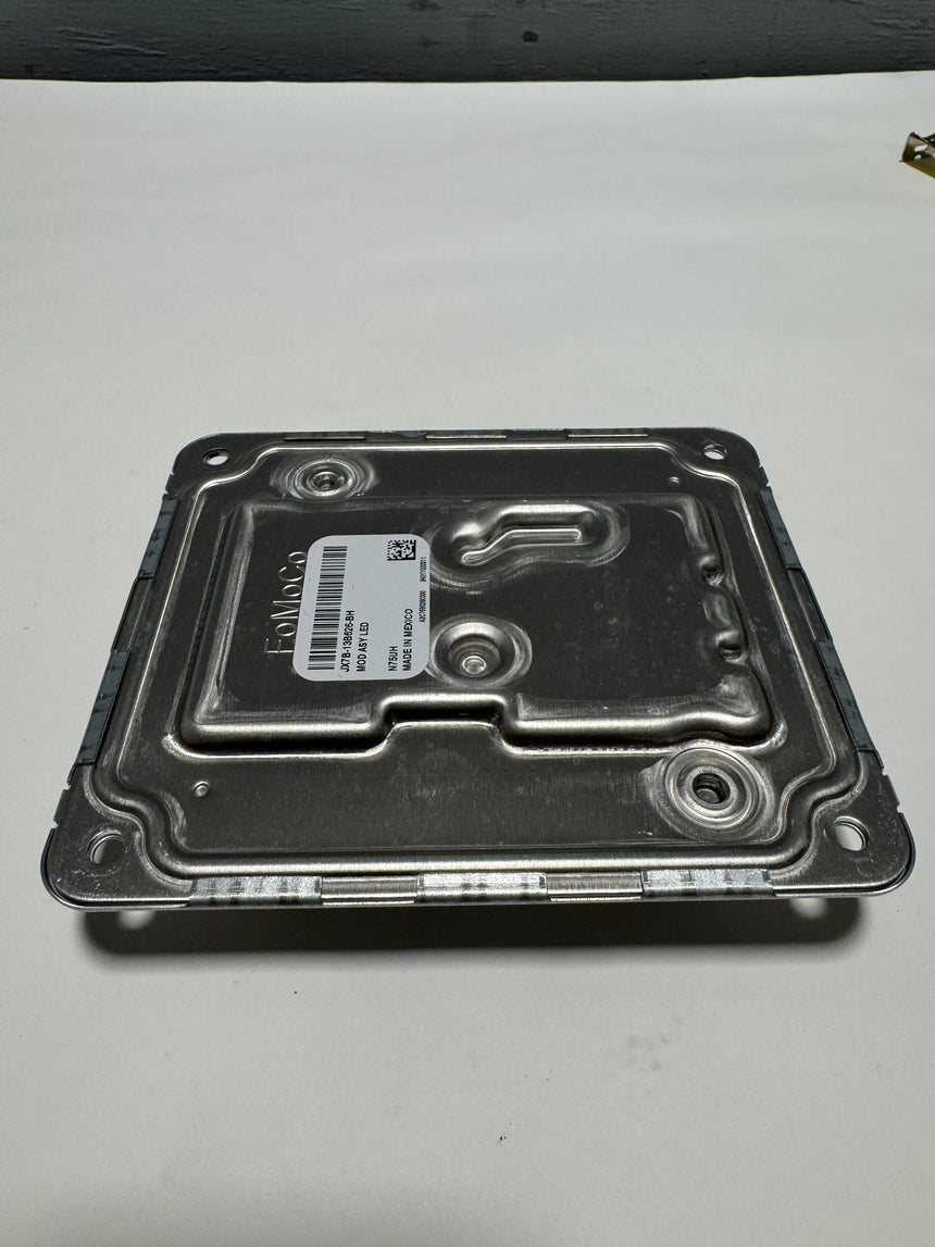 2021-20234 Ford Explorer (1) Head Lamp Light Ballast Module Genuine OEM New