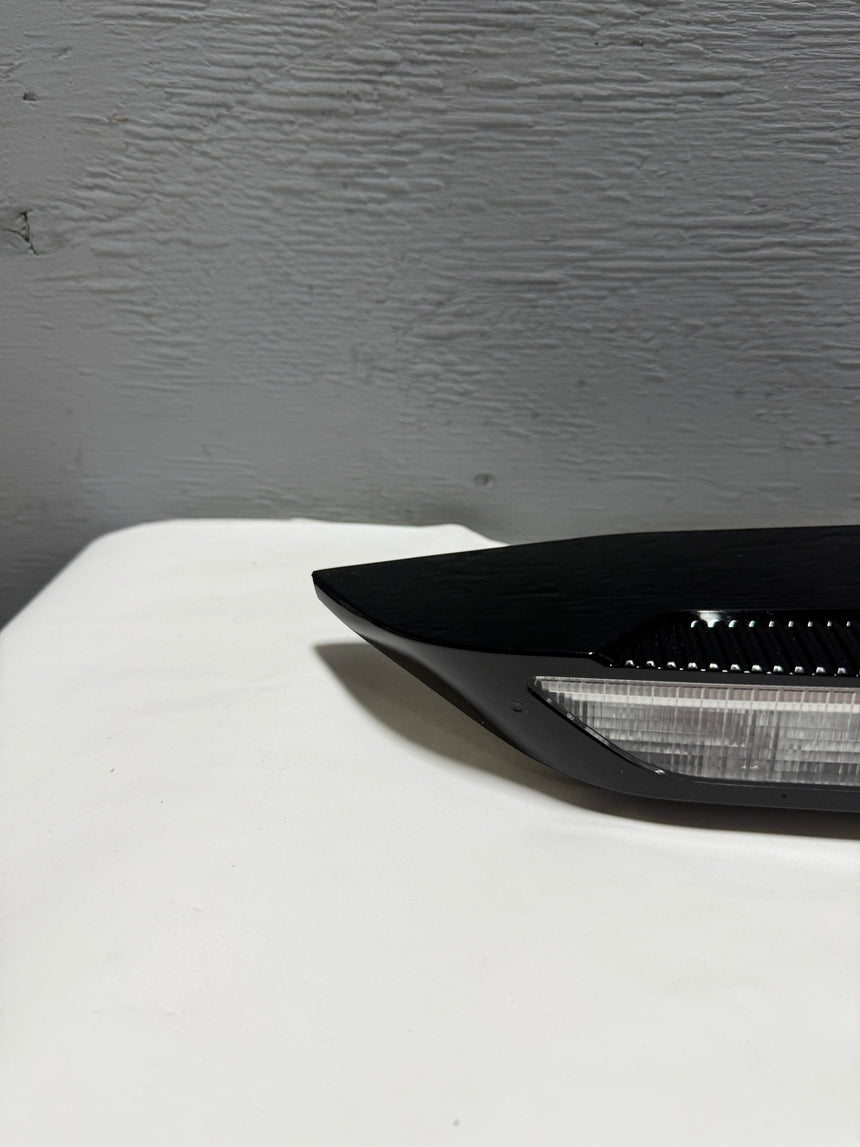2022-2025 Toyota Tundra High Mount Lamp Without Camera OEM