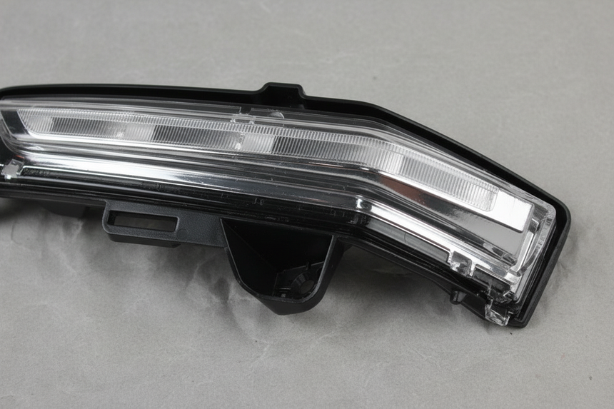 2018-2024 Traverse Acadia OEM Passenger Side Rearview Mirror Turn Signal Lamp