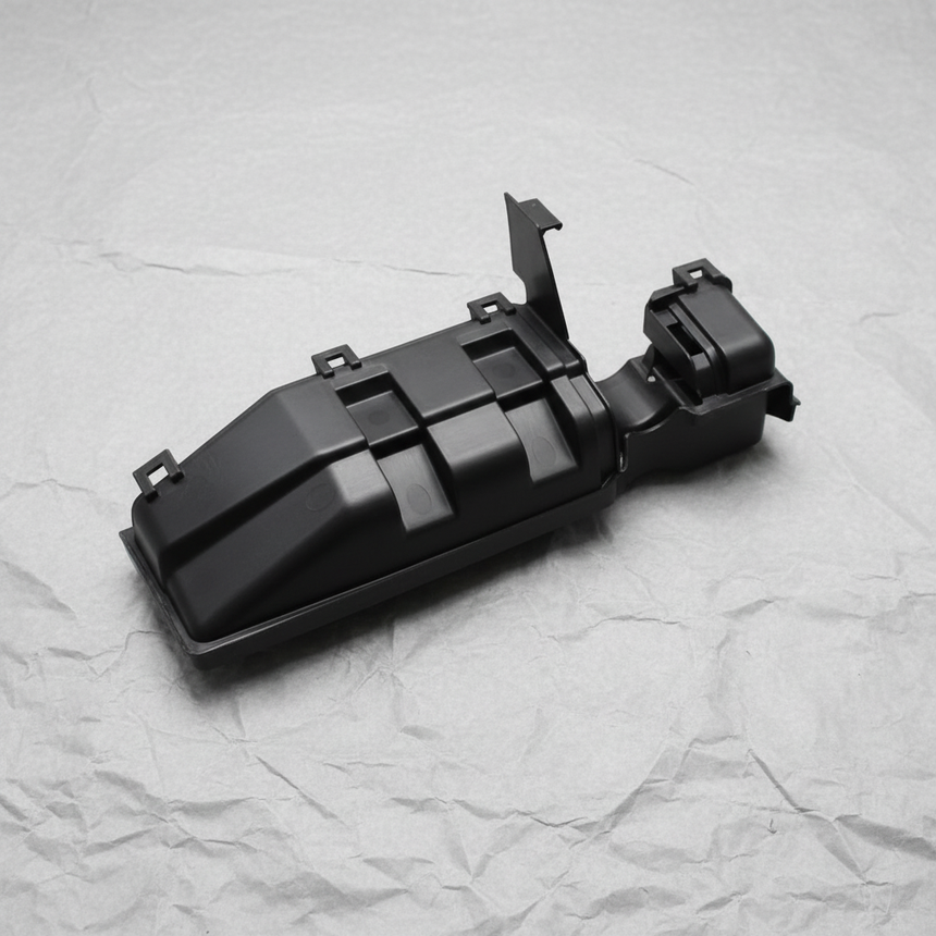 Nissan Rogue Rogue Sport Qashqai Fuse Relay Box Lower Cover OEM - Full View 2