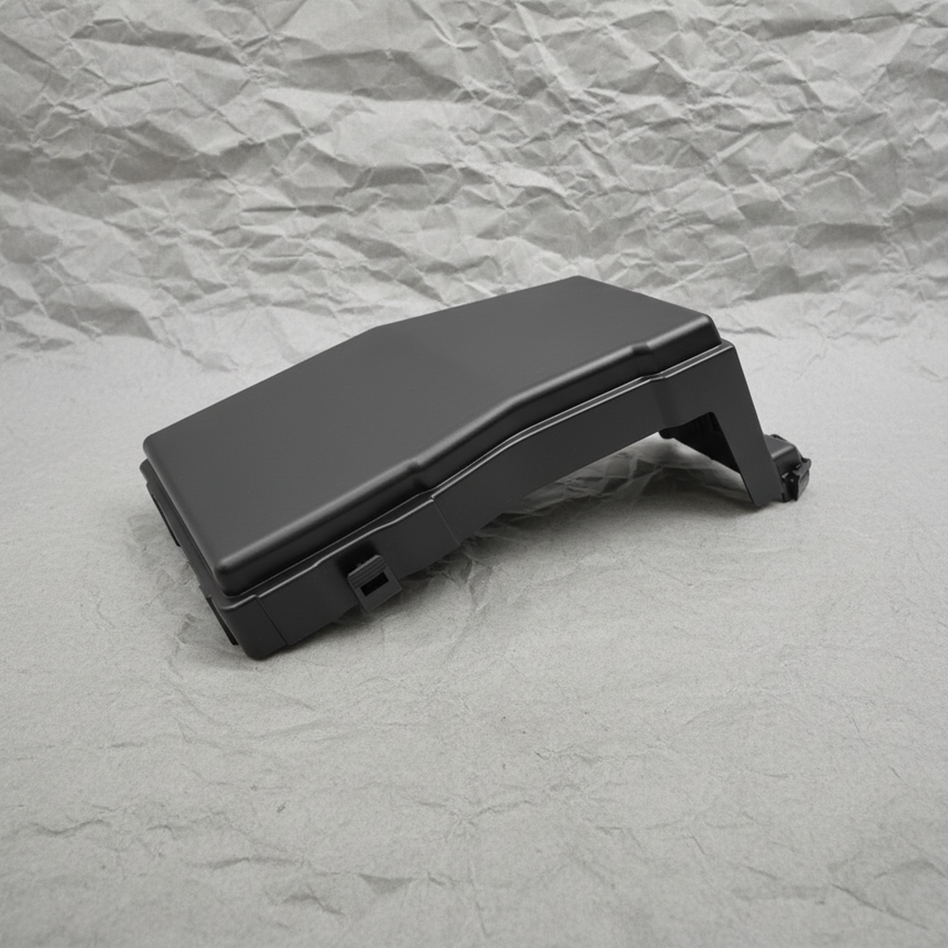 2021 Nissan Rogue Fuse & Relay Box Upper Cover Genuine OEM - Full View 2