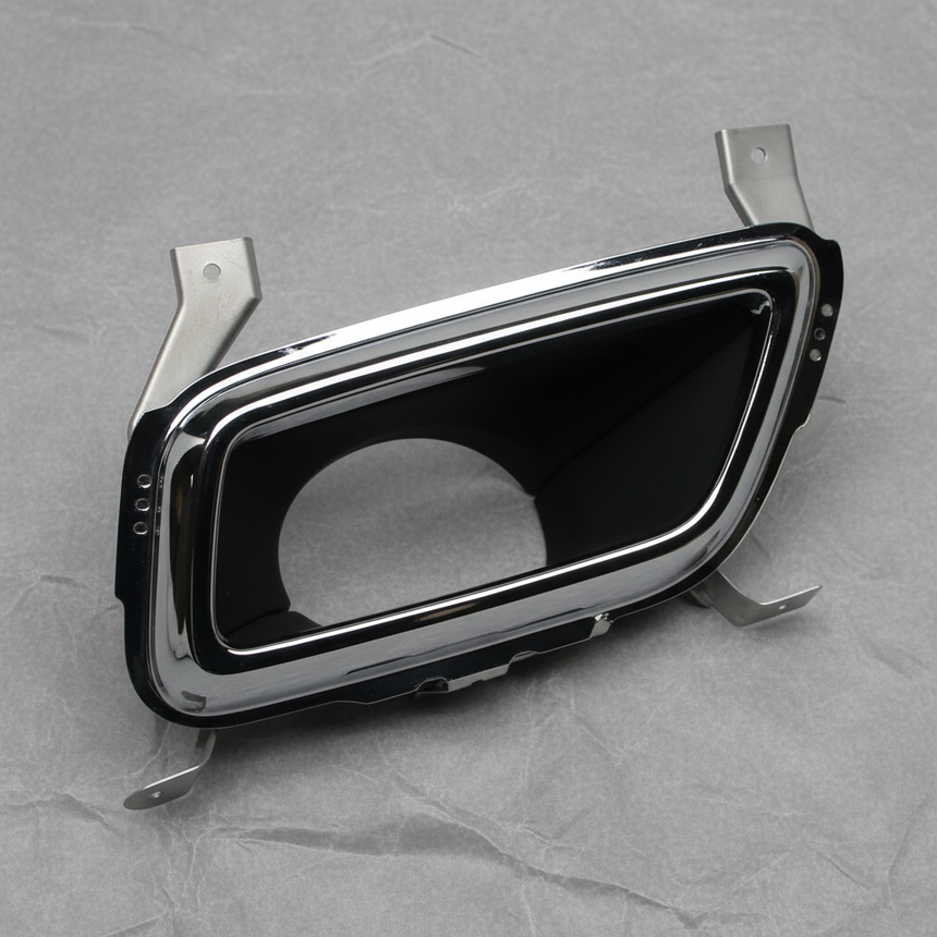 2017-2019 Cadillac XT5 Platinum Passenger Side Exhaust Tip Genuine OEM - Macro Detail