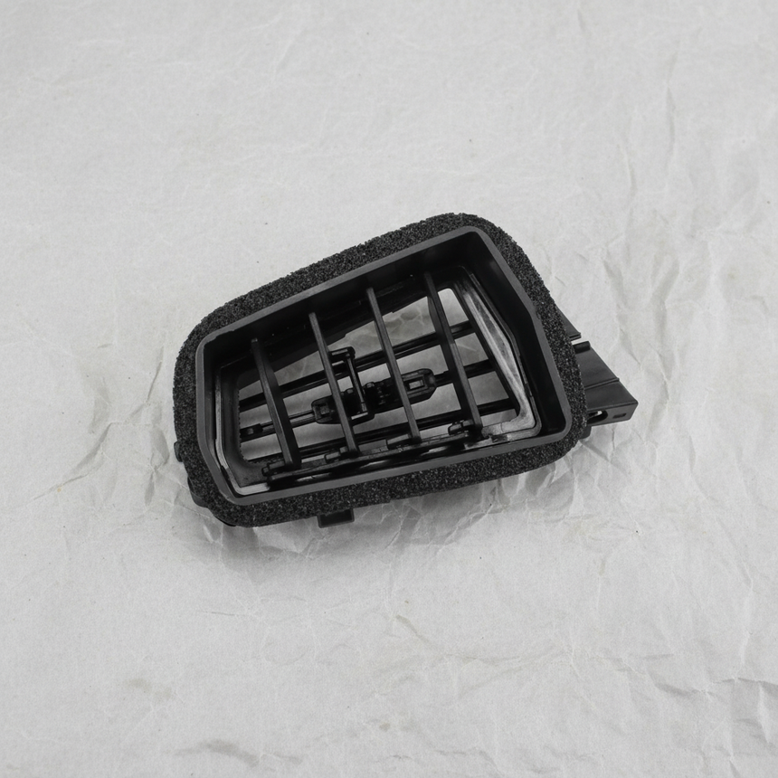2017-2026 Cadillac XT5 XT6 Passenger Side Instrument Panel Outer Air Outlet Vent OEM