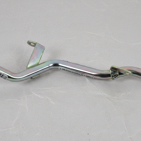 2004-2015 Nissan Titan 5.6L Oil Cooler Water Pipe Genuine OEM - Middle Detail