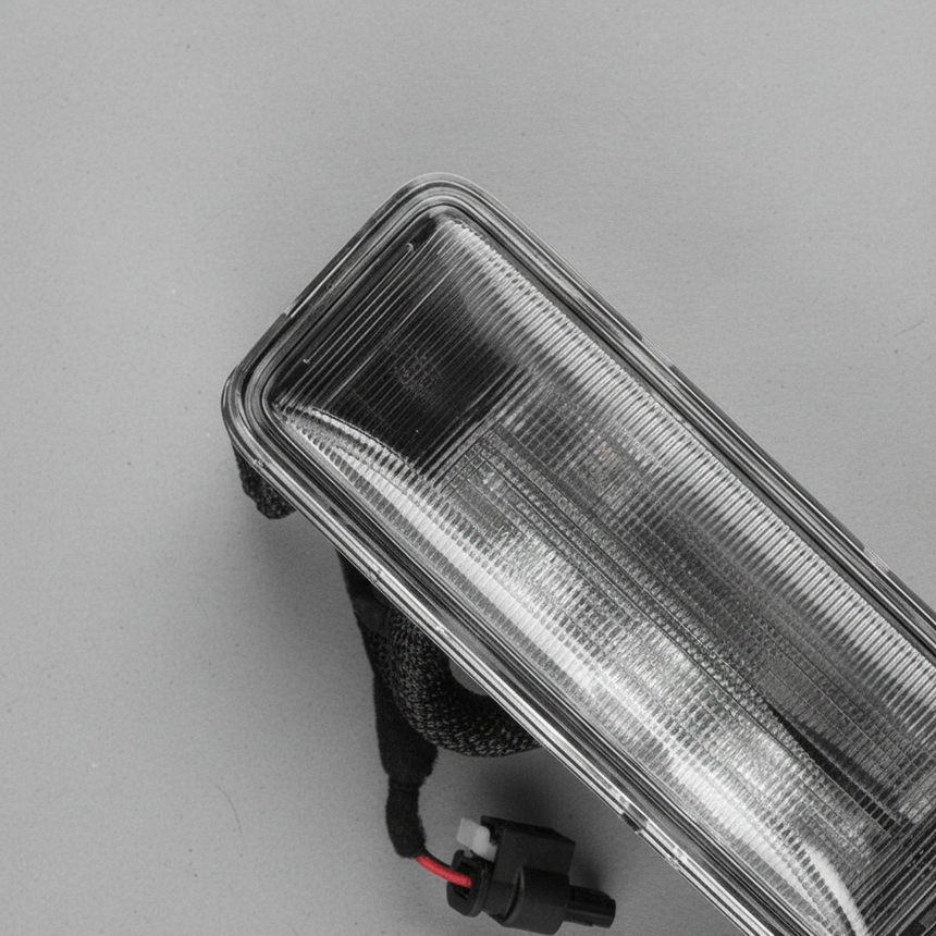 2020-2025 Jeep Gladiator Rear Driver Side Liftgate Lamp Assembly OEM - Top Detail