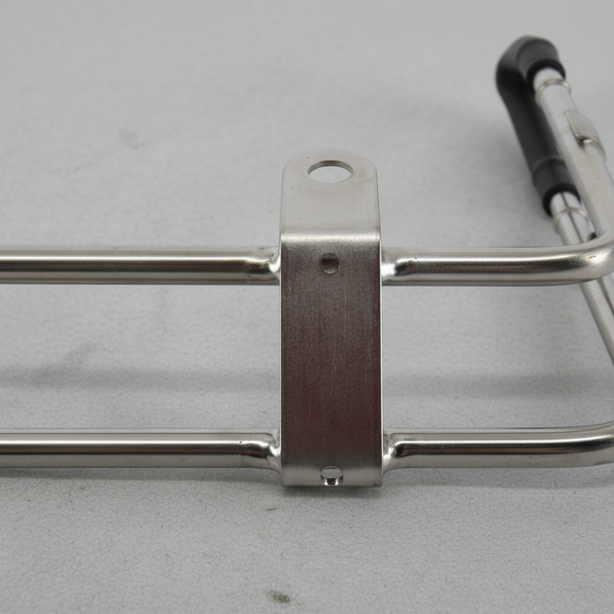 Kia Soul Wagon 1.6L Genuine OEM Feed Tube - Middle Detail