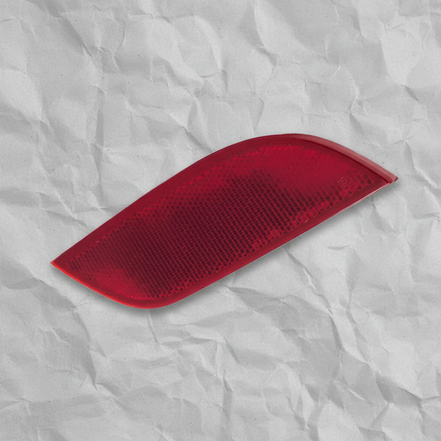 2017-2019 Chevrolet Cruze Passenger Side Rear Bumper Reflector OEM - Full View