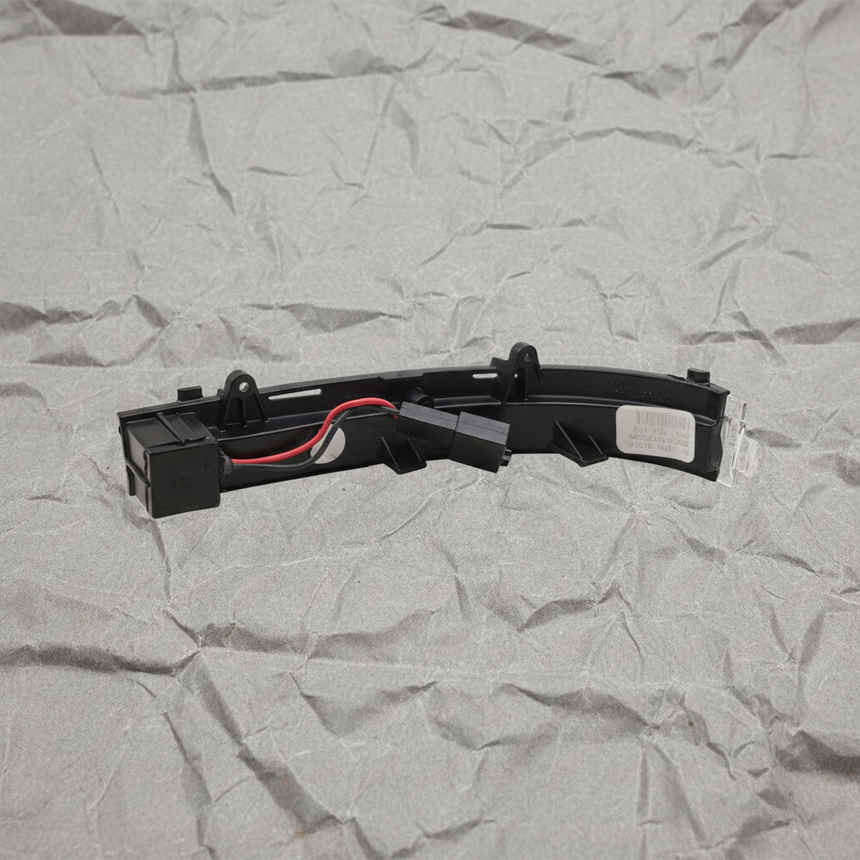 2011-2019 Volkswagen Jetta Beetle Passat OEM Passenger Side Mirror Turn Signal Lamp - Full View 2