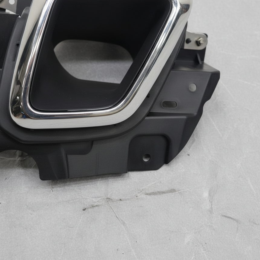 Image 1 - Macro Bottom