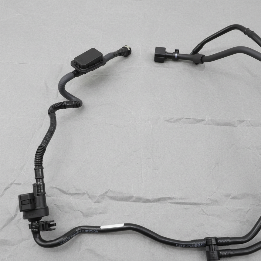 Volkswagen Jetta OEM 1.4L Vacuum Hose with Purge Valve - Top Detail