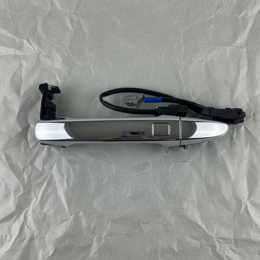 2016-2019 Nissan Sentra Black Front Outside Door Handle Intelligent Key OEM - Full View Alternate