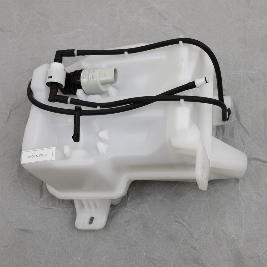 2021-2023 GM Chevrolet Trailblazer Windshield Washer Fluid Reservoir OEM - Detail View