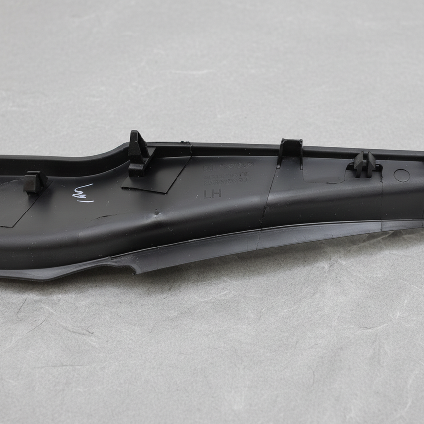 2019-24 Nissan Titan Driver Side OEM Fender Molding - Middle Detail 2