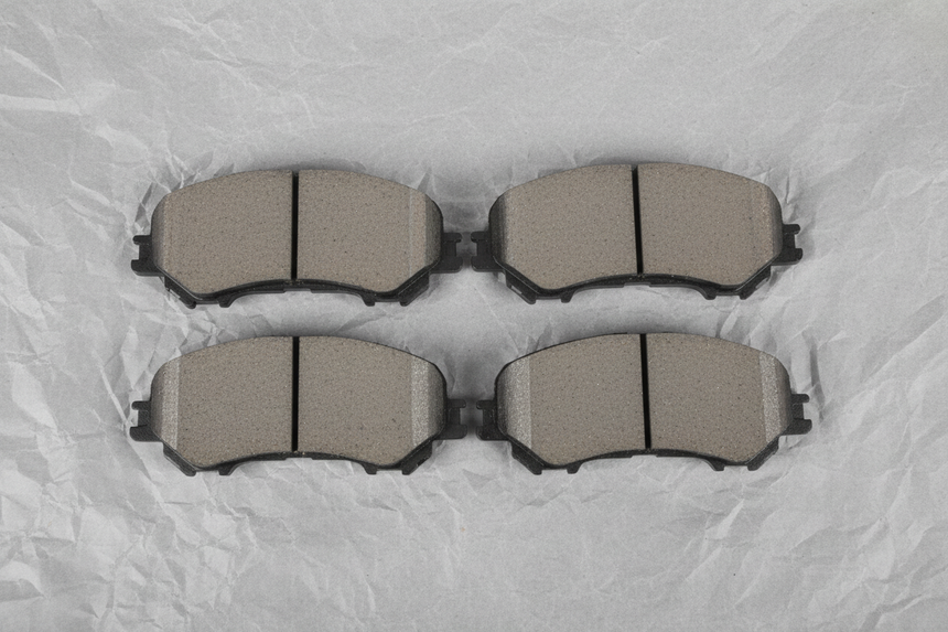 2014-2021 Nissan Rogue Rogue Sport Qashqai Front Brake Pad Set OEM