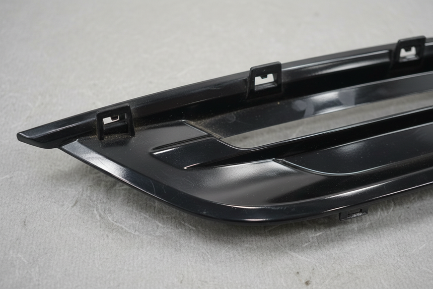 2013-2019 Ford Taurus Driver Side Front Fog Lamp Bezel OEM