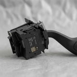 Turn Signal Switch - Middle Section Detail