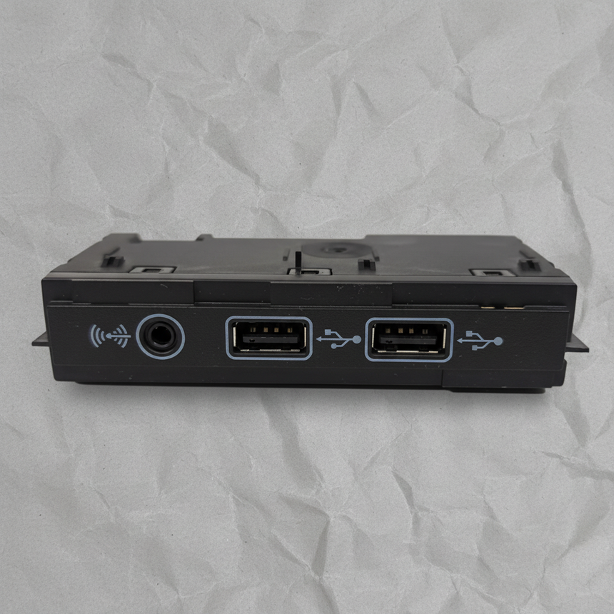 2020 Volkswagen Atlas Atlas Cross Sport OEM Auxiliary Infotainment USB Hub