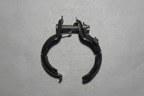 2020-2024 Silverado Sierra Tahoe 3.0L Diesel DEF Injector Clamp OEM