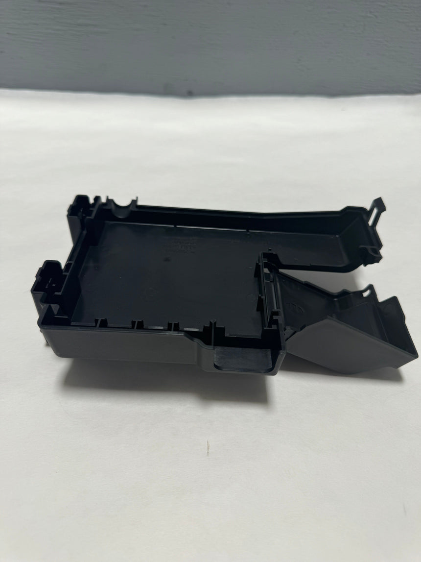 Lacrosse Regal CTS ATS Colorado Canyon Cruze Fuse Relay Junction Box Cover
