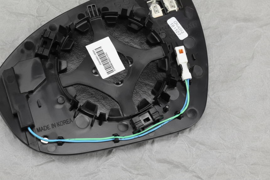 2017-2023 Chevrolet Bolt EV OEM Passenger Side Door Mirror Glass Blind Spot Manual Fold