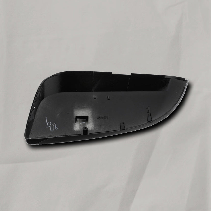 2015-2018 Toyota RAV4 Front Passenger Side Mirror Cover Canada Built OEM