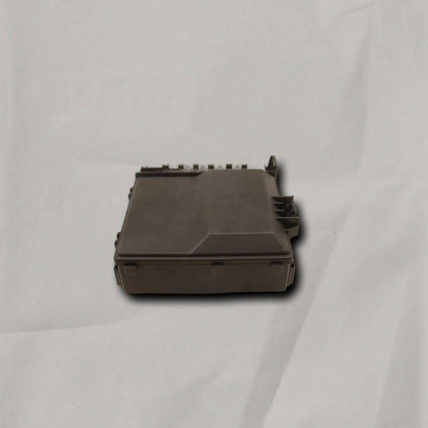 2018-2021 Ford Expedition Navigator Fuse Junction Block Box OEM