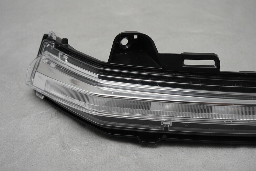 2018-2024 Traverse Acadia OEM Passenger Side Rearview Mirror Turn Signal Lamp